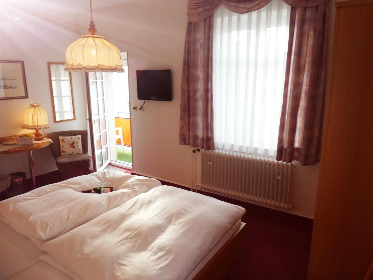 Seehaus Wellenhof Hotel Hagnau Exterior photo